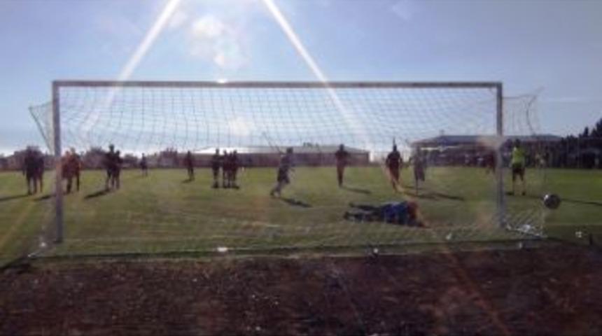 Erciş Gençlik Belediye Spor: 4 - Yüksekova Belediye Spor: 2