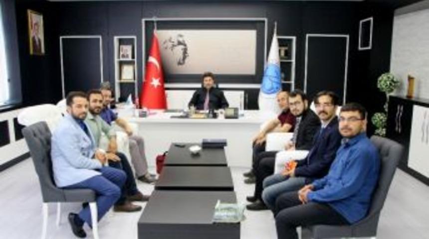 Yeni G&ouml;reve Başlayan Akademisyenlerden Rekt&ouml;r Karacoşkun&rsquo;a Ziyaret