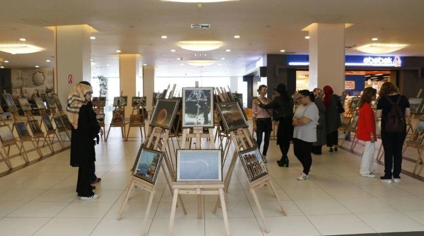 Ko-mek Objektifinden Yansıyan Fotoğraflar Sergilendi