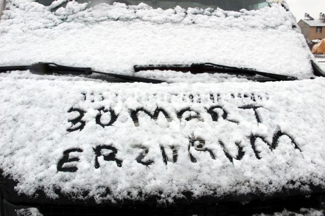 Mart Karı Erzurum&rsquo;u Esir Aldı