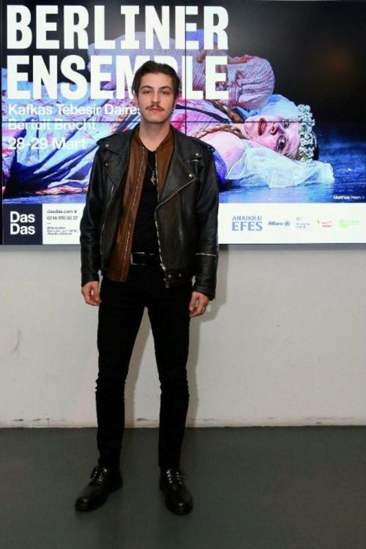 Cem Yılmaz Verdiği Kilolarla Şaşırttı G3