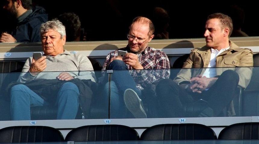 Lucescu İle Tayfur Havut&ccedil;u, Başakşehir - Osmanlıspor Ma&ccedil;ında