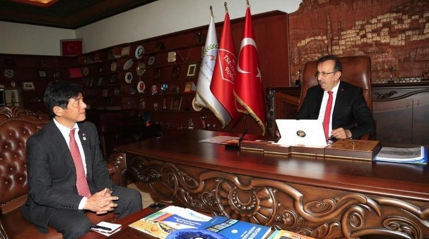 Japon Büyükelçisi Miyajima, Belediye Başkanı Seçen’i Ziyaret Etti
