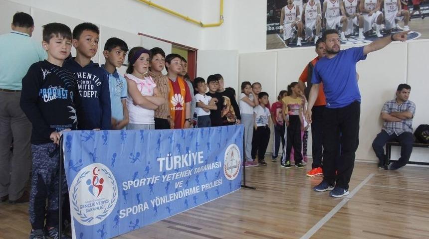 Erzincan’da Geleceğin Sporcuları Keşfediliyor