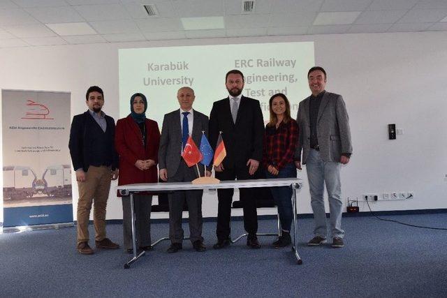 Almanya’da, Türkiye’nin Demir Yolu Sektörü Ele Alındı