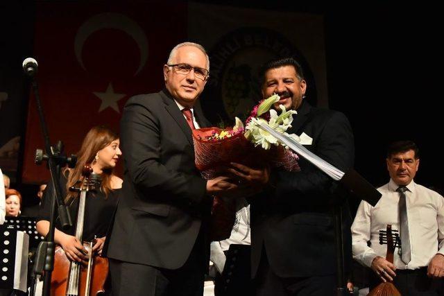 Salihli’de Unutulmaz Bahar Konseri