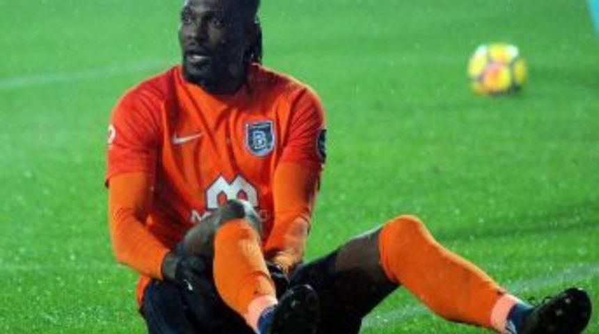 Başakşehir, Adebayor&rsquo;suz Zorlanıyor