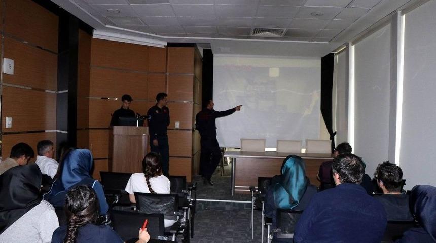 D&uuml;nyam Hastanesi &Ccedil;alışanlarına &rsquo;yangın&rsquo; Eğitimi