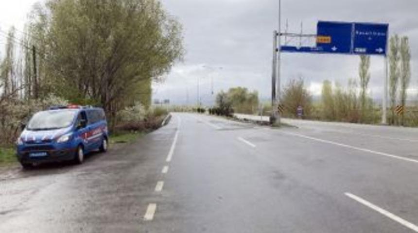 Iğdır&rsquo;da 17 Kişinin &Ouml;ld&uuml;ğ&uuml; Trafik Kazası G&uuml;venlik Kamerasına Yansıdı