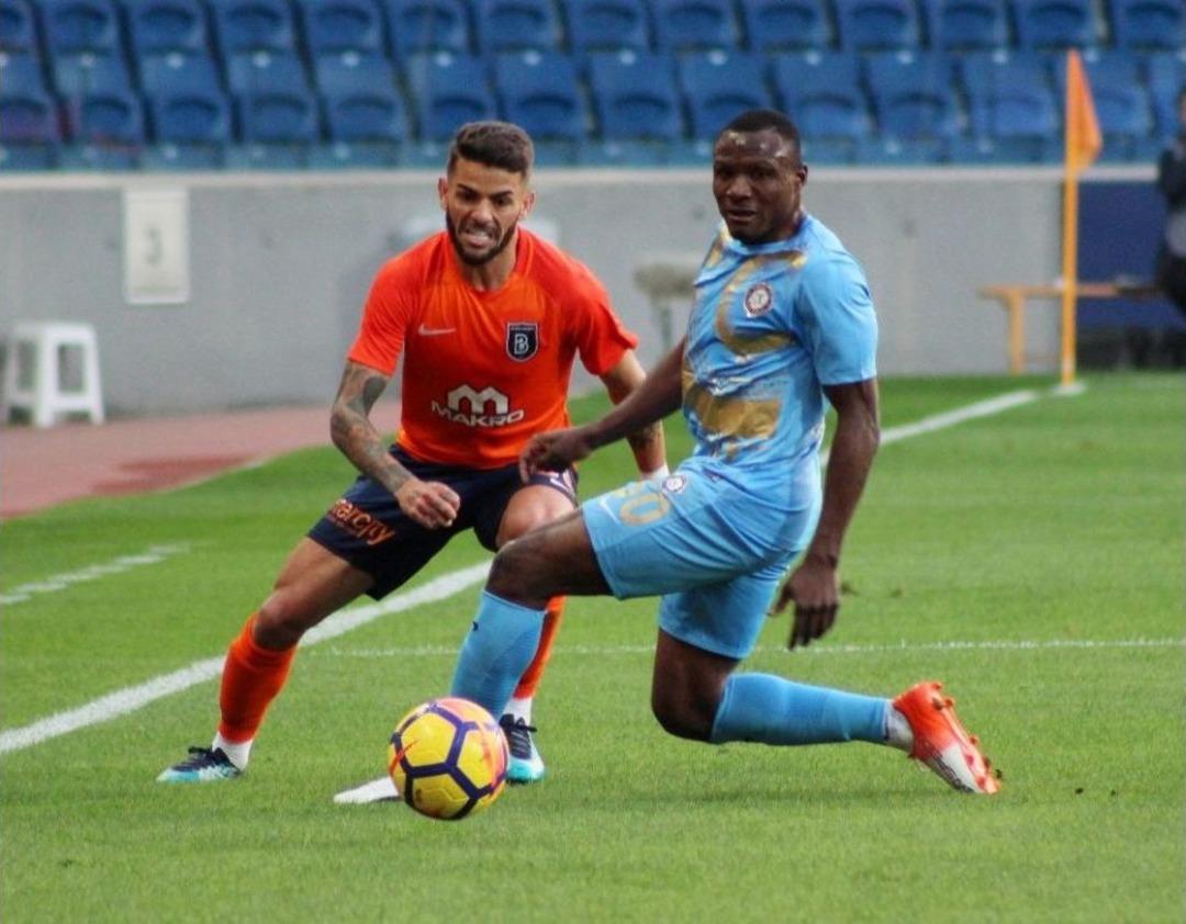 S&uuml;per Lig: Medipol Başakşehir: - Osmanlıspor: (ilk Yarı)