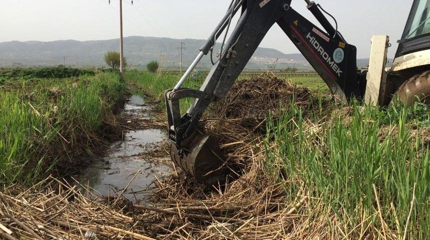 Halitpaşa&rsquo;da Tarım Arazileri Korunuyor