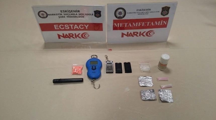 Eskişehir’de Uyuşturucu Operasyonu: 2 Gözaltı