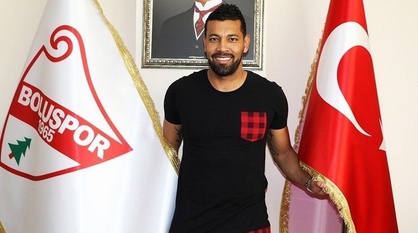 Boluspor’un Yıldız Oyuncusu Santos Veda Etti