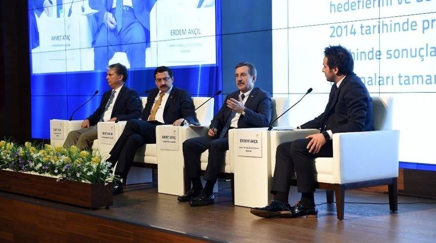 Başkan Ataç Akıllı Şehirler Konferansı’na Katıldı