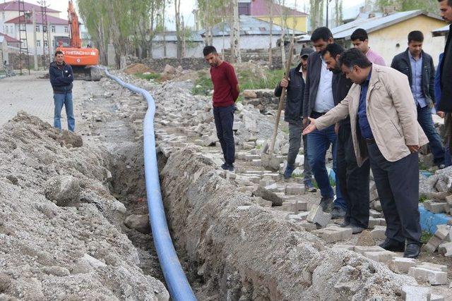 Çaldıran’da Altyapı Çalışması