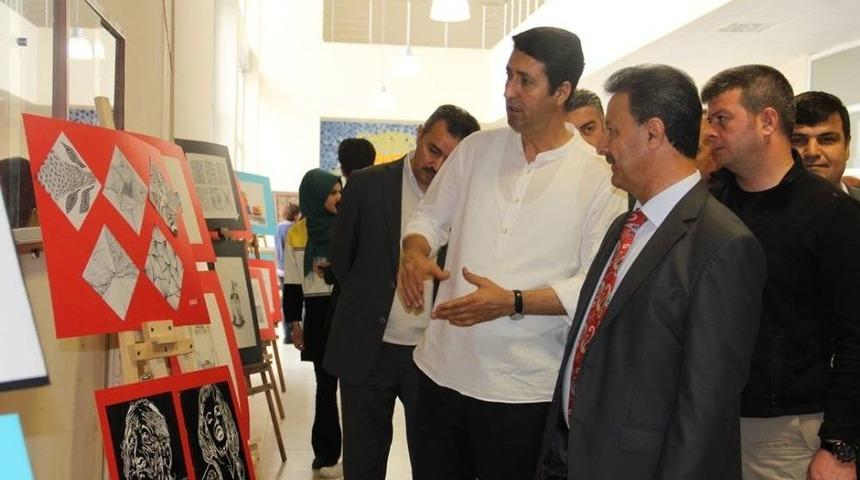 Siirt&rsquo;te Geleneksel Resim Sergisi A&ccedil;ıldı