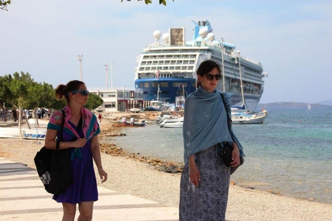 Beklenen Turist Bug&uuml;n Bodrum&rsquo;a Geldi