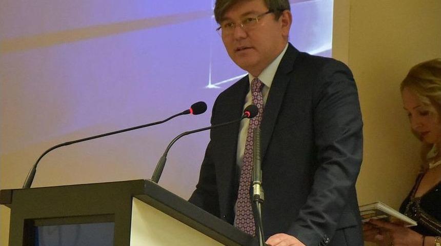 Van&rsquo;da &ldquo;uluslararası Altın G&ouml;l Başarı &Ouml;d&uuml;lleri&rdquo; T&ouml;reni