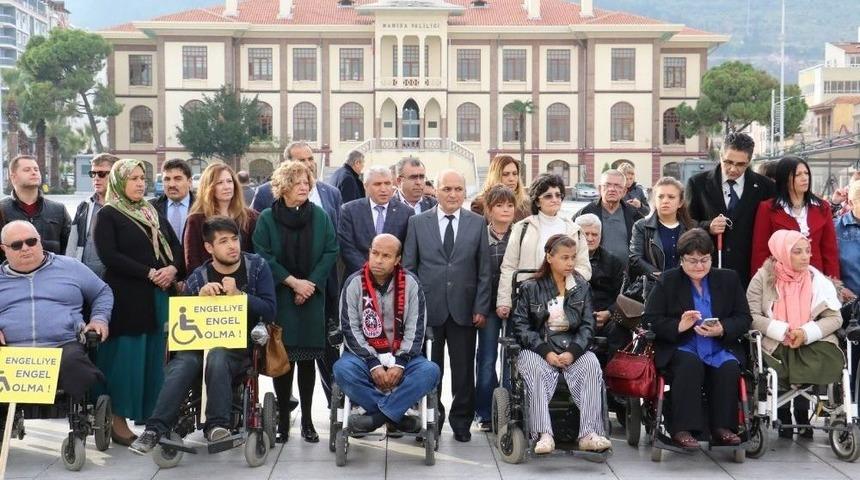 Engelliler G&uuml;n&uuml; Kutlandı