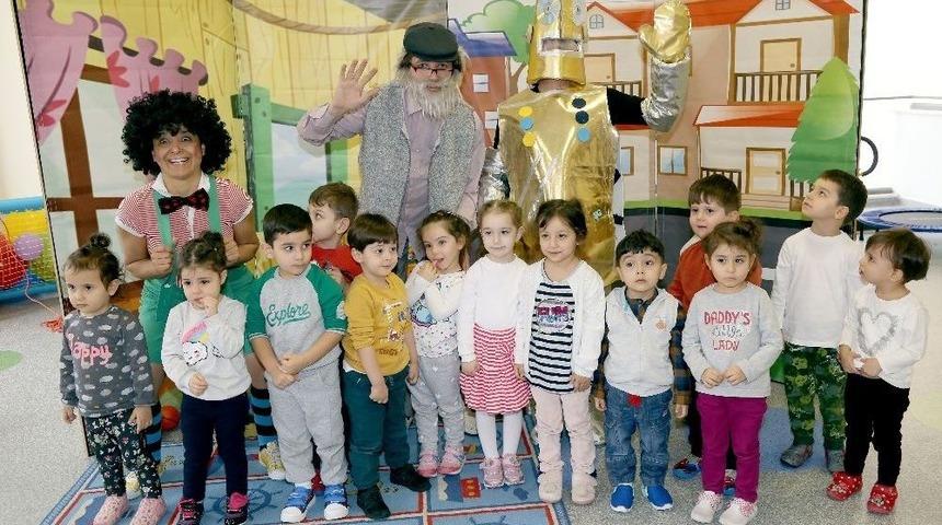 &Ccedil;ankayalı &Ccedil;ocuklar Sanatla İ&ccedil; İ&ccedil;e