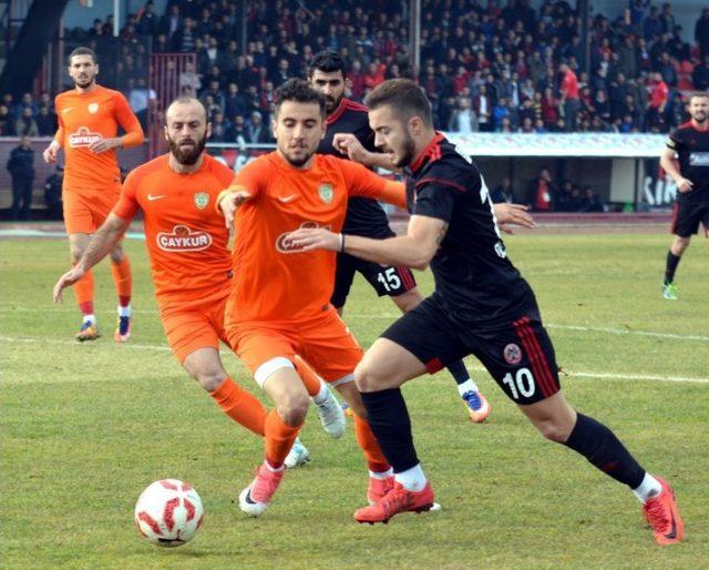 Tff 3. Lig: Çorum Belediyespor: 1 - Düzyurtspor: 1