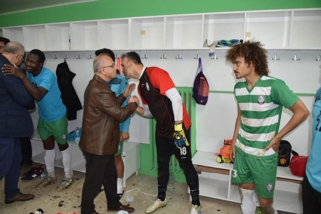 Salihli Belediyespor Rahat Kazandı