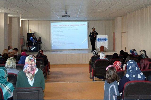 Polis Ekiplerinden “güvenli Okul” Projesi Çalışması