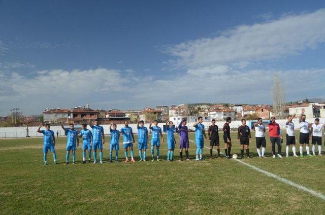 Selendi Belediye Spor Lideri Salladı Ama Yıkamadı.