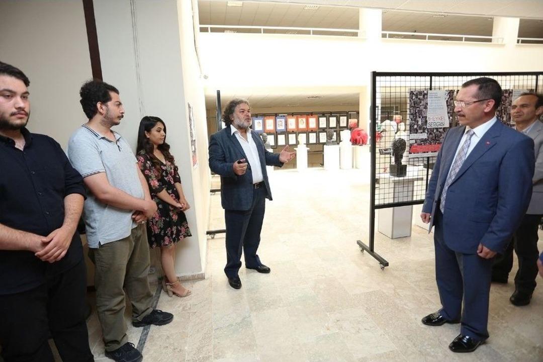 Pa&uuml; Eğitim Fak&uuml;ltesi&rsquo;nde Karma Heykel Sergisi A&ccedil;ıldı