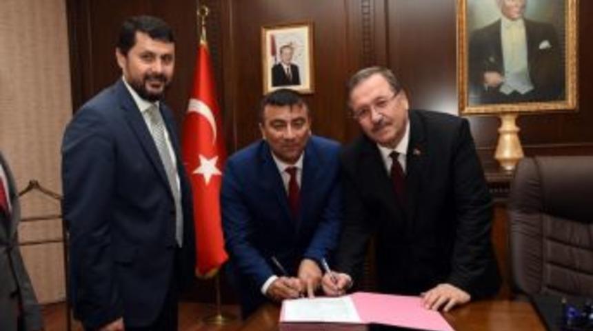 Ak&uuml; İle İşkur Arasında Protokol İmzalandı