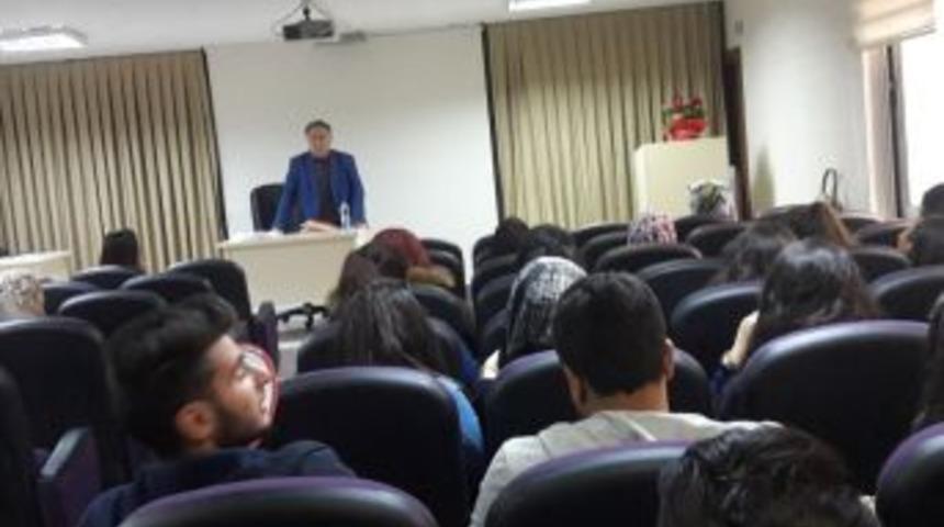 &Uuml;niversite &Ouml;ğrencilerine &Ccedil;ocuk İş&ccedil;iliği Ve &Ccedil;ocuk Hakları Eğitimi