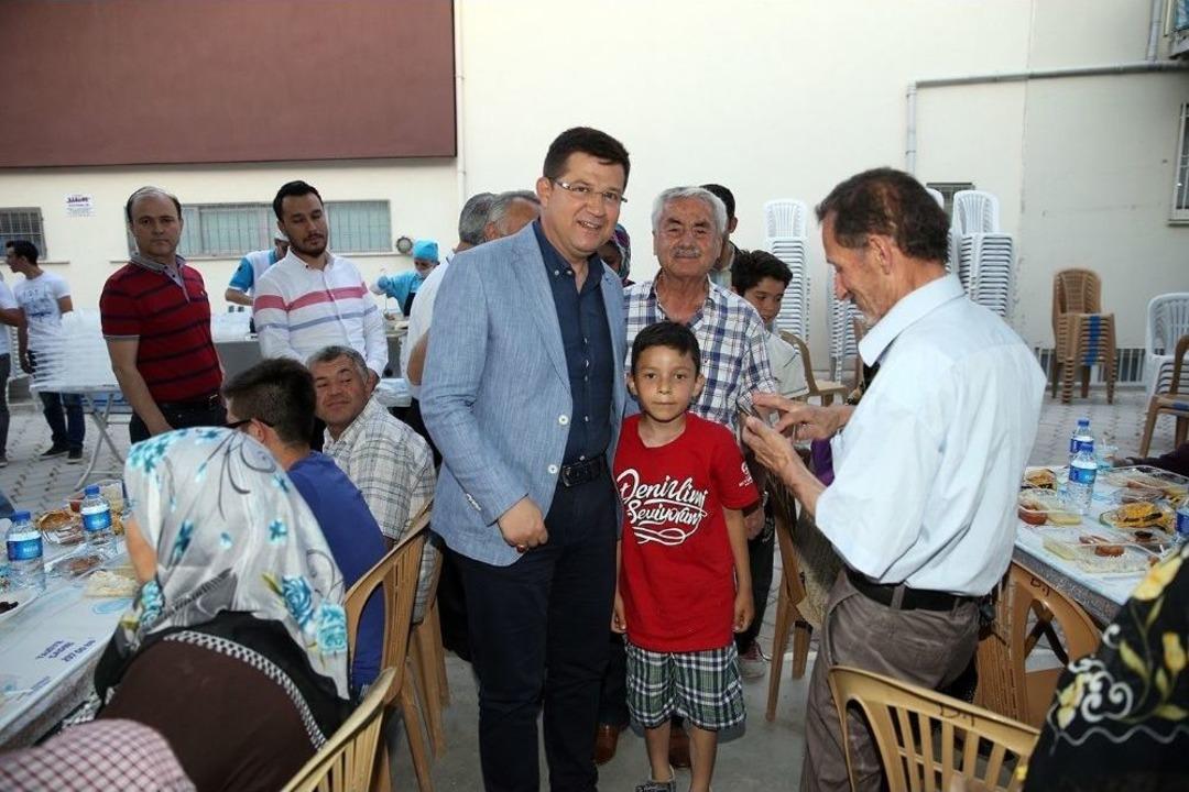 İftar Programında Pazar Yeri A&ccedil;ılışı Yapıldı