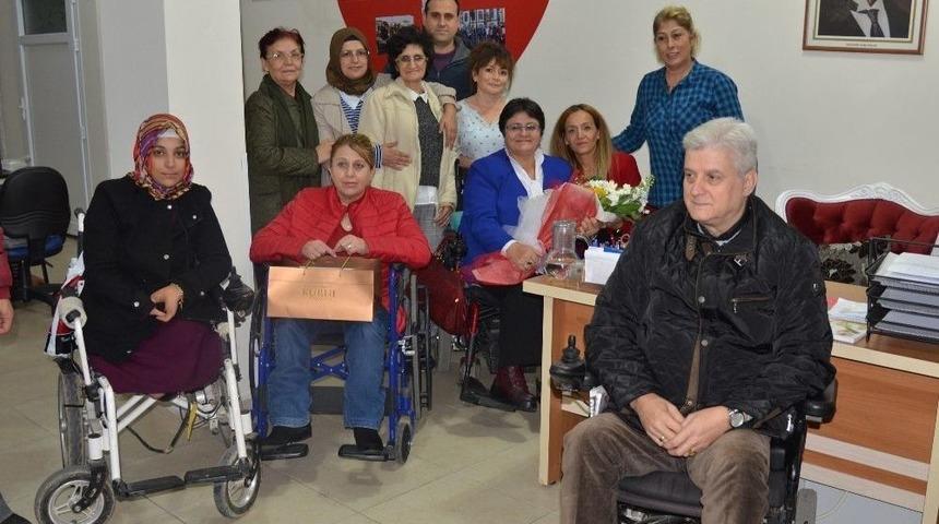 Bedensel Engellilerden Yunusemre Belediyesine Teşekk&uuml;r