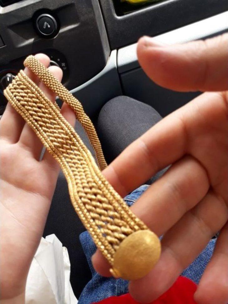 Altın Dolusu Çanta Bulan Örnek Vatandaştan İbretlik Sözler G4