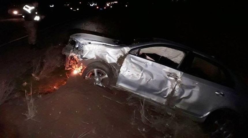 Kamyonetle Otomobil &Ccedil;arpıştı: 7 Yaralı