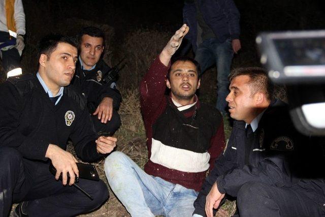 Kendisini Kurtarmaya Çalışan Polislere Zor Anlar Yaşattı