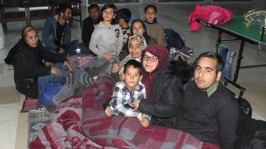 Başkale&rsquo;de 48 Yabancı Uyruklu Ka&ccedil;ak Yakalandı