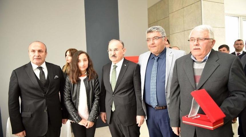 Taşk&ouml;pr&uuml;&rsquo;de &ldquo;nine/dede Torun Buluşması&rdquo; Ve 54. K&uuml;t&uuml;phaneler Haftası Kutlandı