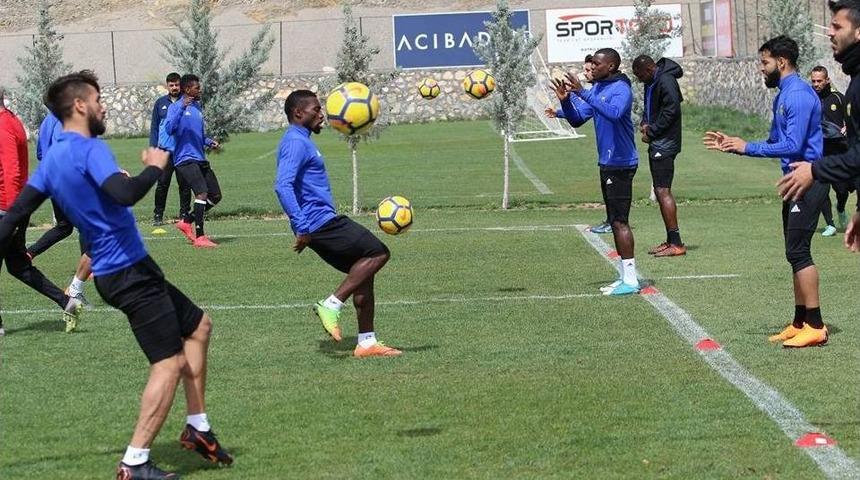 Evkur Yeni Malatyaspor, Gen&ccedil;lerbirliği &Ouml;n&uuml;nde Puan Arayacak