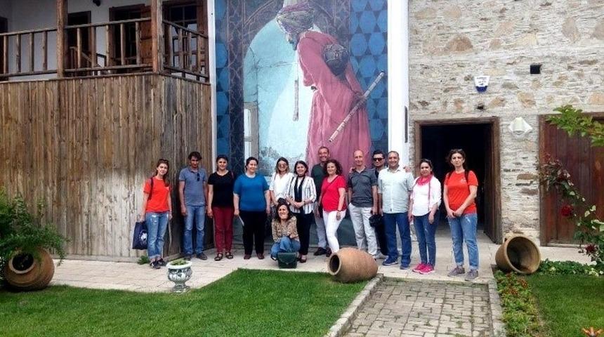 Boz&uuml;y&uuml;k K&uuml;lt&uuml;r Evi Ve Osman Hamdi Bey Evi&rsquo;ne Ziyaret&ccedil;i Akını