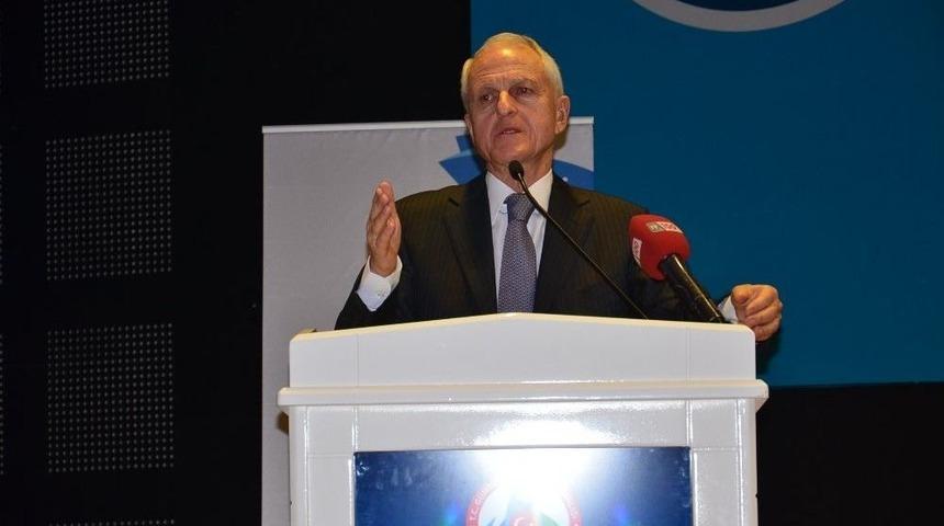 Rona Yırcalı&rsquo;dan Gen&ccedil;lere Tavsiyeler