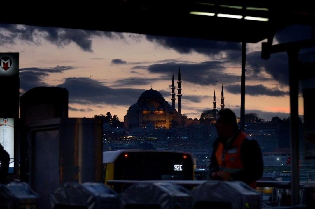 İstanbul&rsquo;da G&uuml;n Batımı