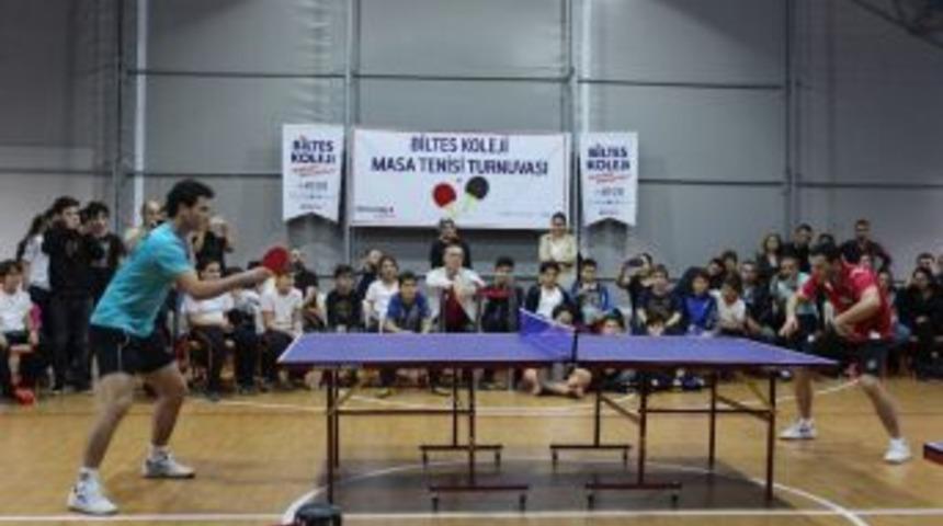 Milli Tenis&ccedil;iler &Ouml;ğrencilerle Buluştu