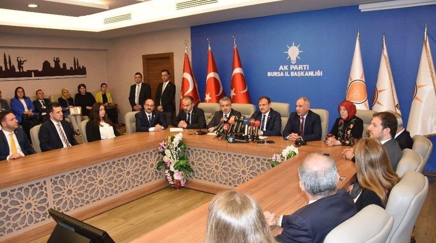 Başbakan Yardımcısı &Ccedil;avuşoğlu: "25 Haziran Sabahı T&uuml;rkiye&rsquo;de G&uuml;ven Ve İstikrar Daha Da G&uuml;&ccedil;lenecektir"