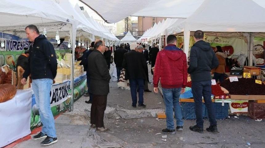 Van&rsquo;da Y&ouml;resel &Uuml;r&uuml;n Pazarına Yoğun İlgi