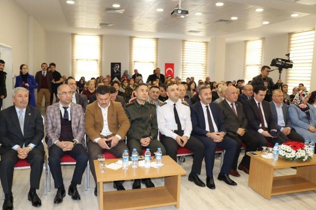 Şehit Polisin Şiirleri Kitap Oldu, Geliri Kimsesiz &Ccedil;ocuklara Bağışlandı