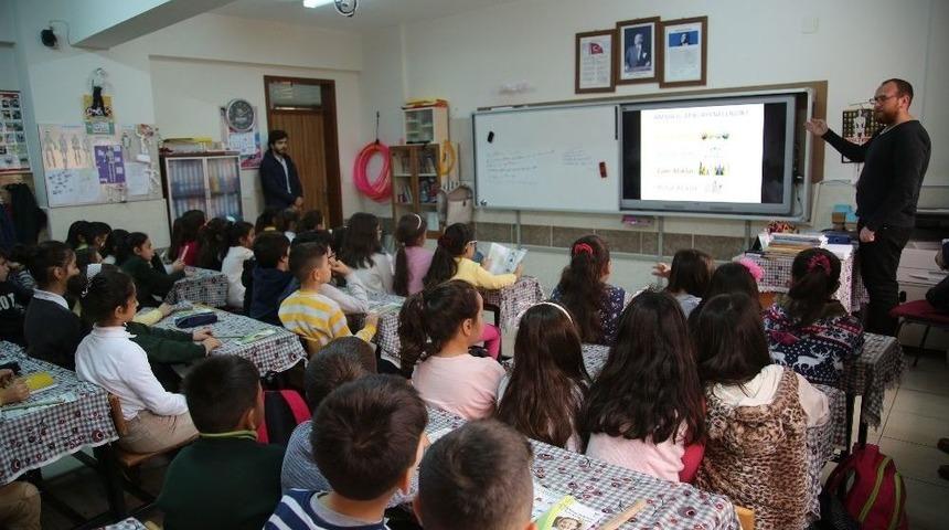 Erdemli Belediyesi&rsquo;nden &Ouml;ğrencilere Geri D&ouml;n&uuml;ş&uuml;m Eğitimi