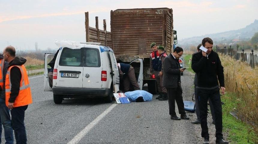 Manisa&rsquo;da Trafik Kazası: 1 &Ouml;l&uuml;