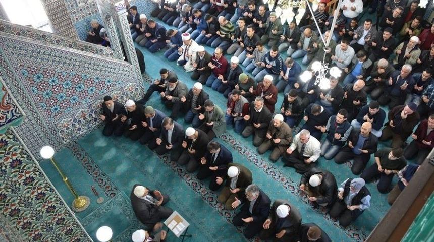 İn&ouml;n&uuml;&rsquo;deki B&uuml;t&uuml;n Camilerde Mevlit Okundu