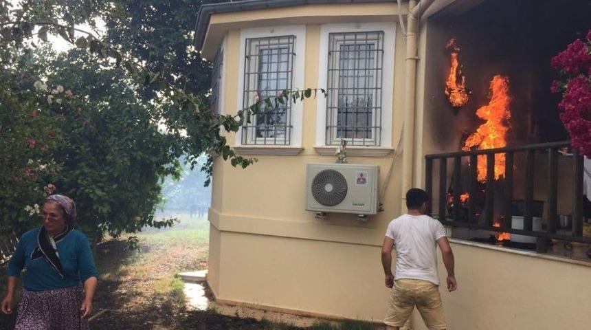 Antalya&rsquo;da Aynı Yerde 2 G&uuml;n Arayla İkinci Yangın